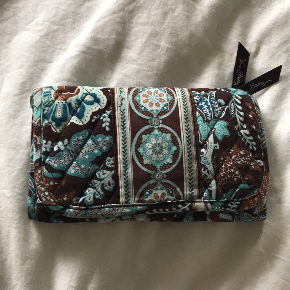 Vera bradley wallet